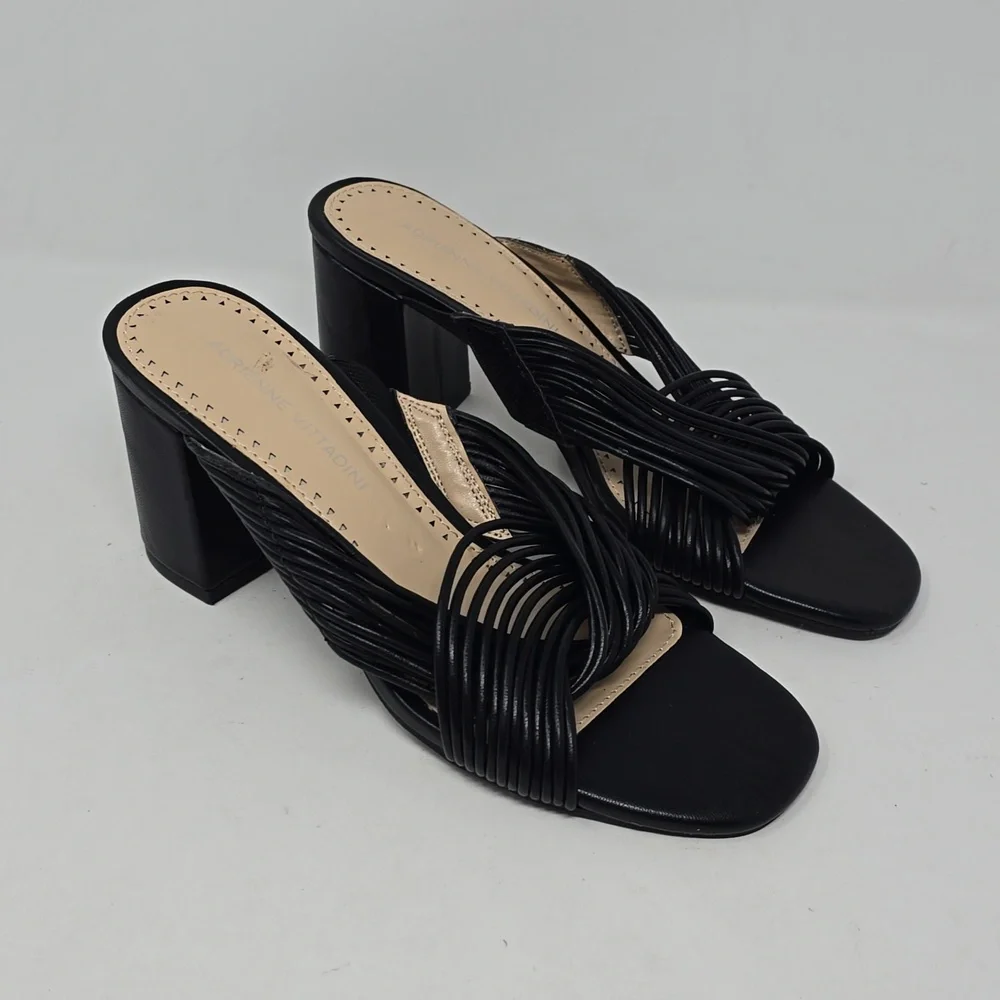 Adrienne Vittadini Annalee Open Toe Block Heel Leather Sandals Size 6